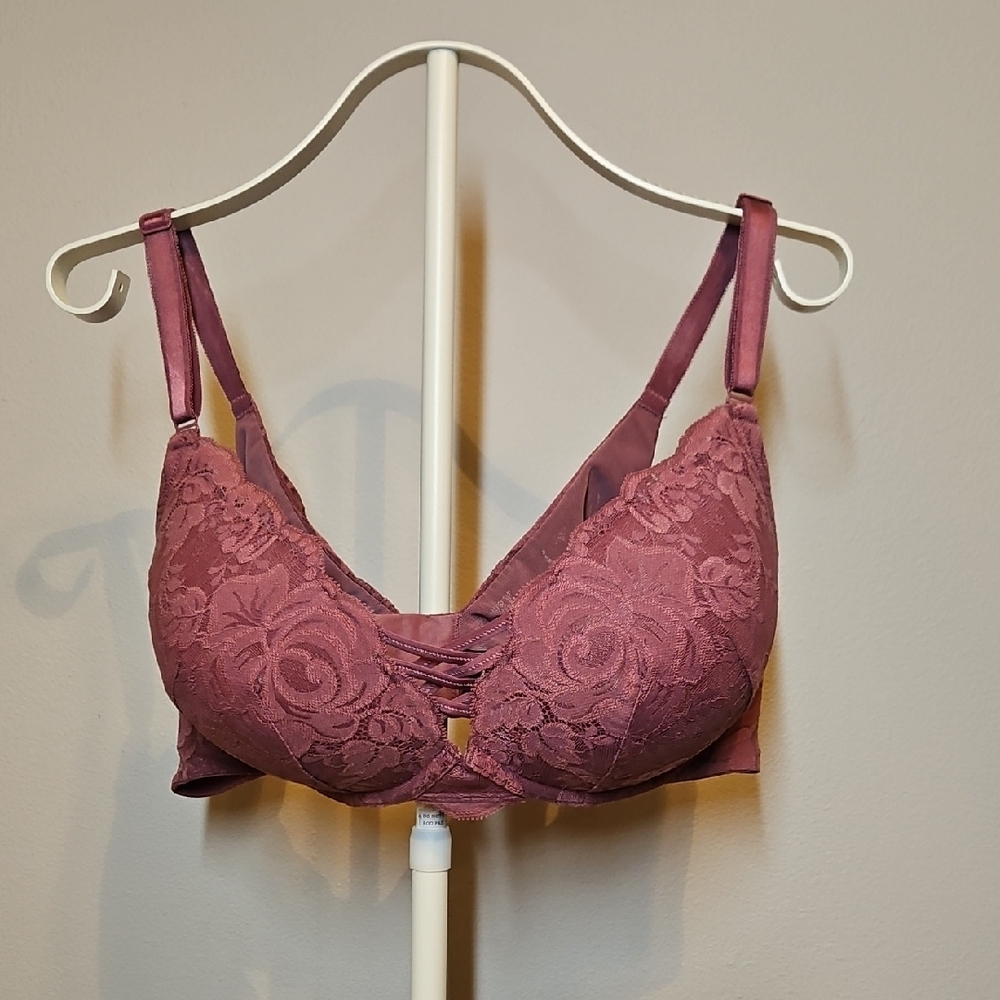 Torrid Curve Dusty Rose Lace Criss-Cross Bra - 44C
